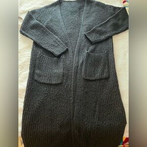 Source Unknown Black Knit Sweater